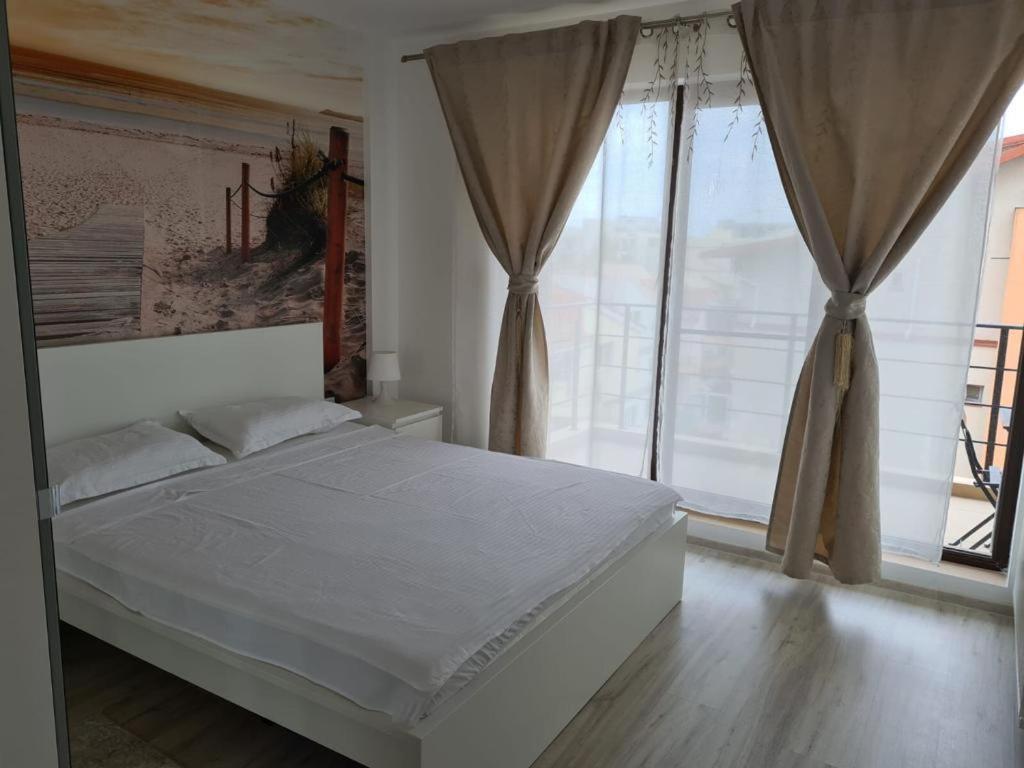 Sea Side Ada Apartment Năvodari Extérieur photo